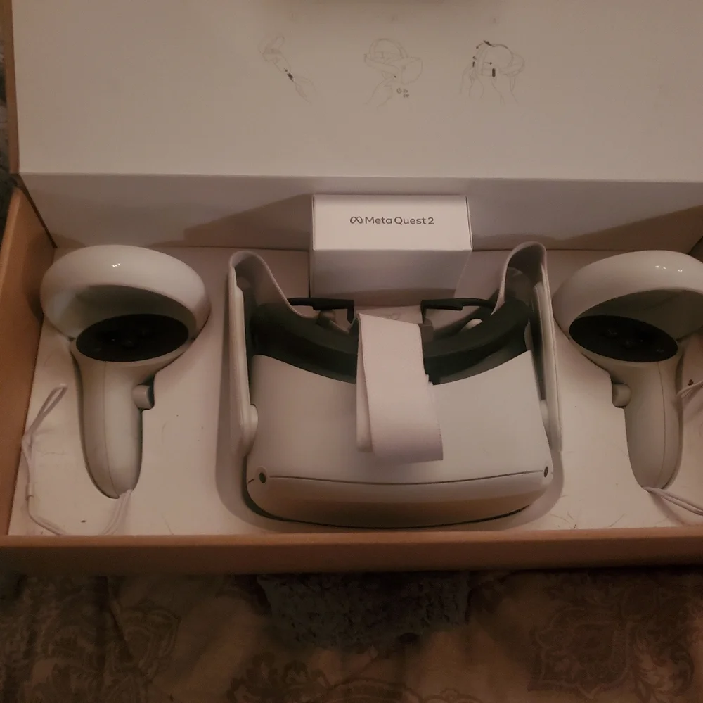 Meta Quest 2 white, wit controllers